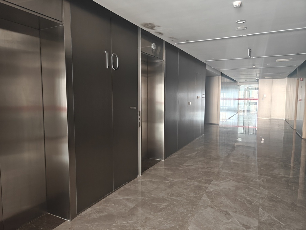 电梯厅1